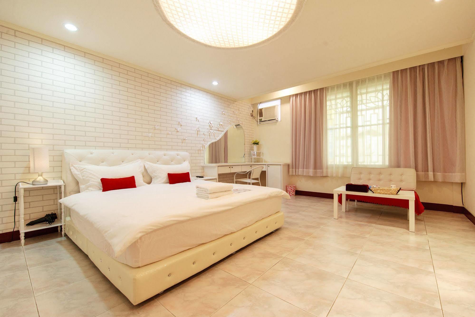 Ariyoshi Ya Apartment Đài Nam Ngoại thất bức ảnh
